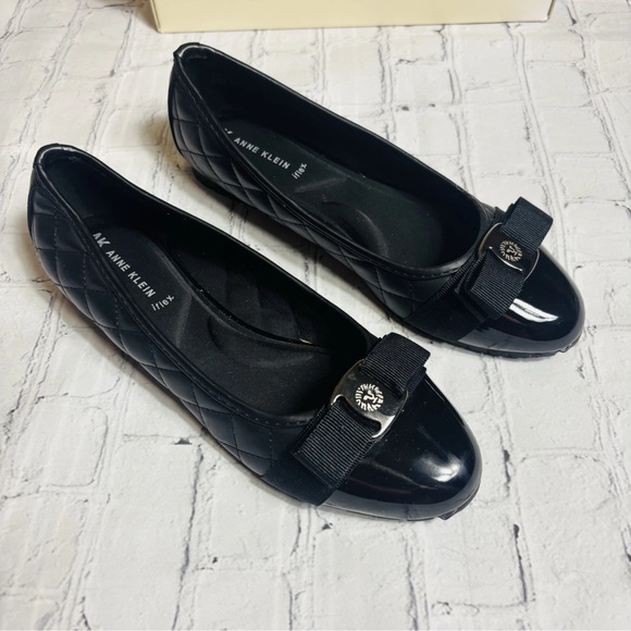 Anne Klein Gianna Black Quilted Leather Ballet Flats Shoes Size 6.5 M New in Box - Picture 6 of 11